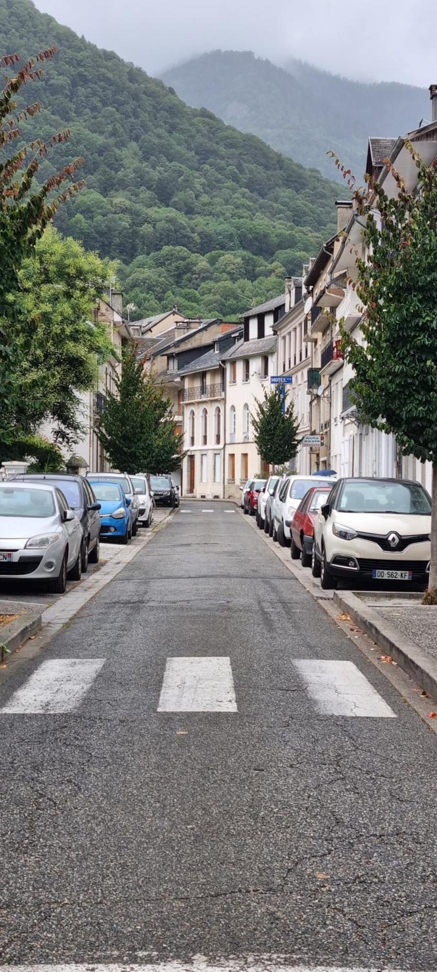 Le Louchonnais, T2, Wifi, 4 Personnes Apartment Bagneres-de-Luchon Ngoại thất bức ảnh