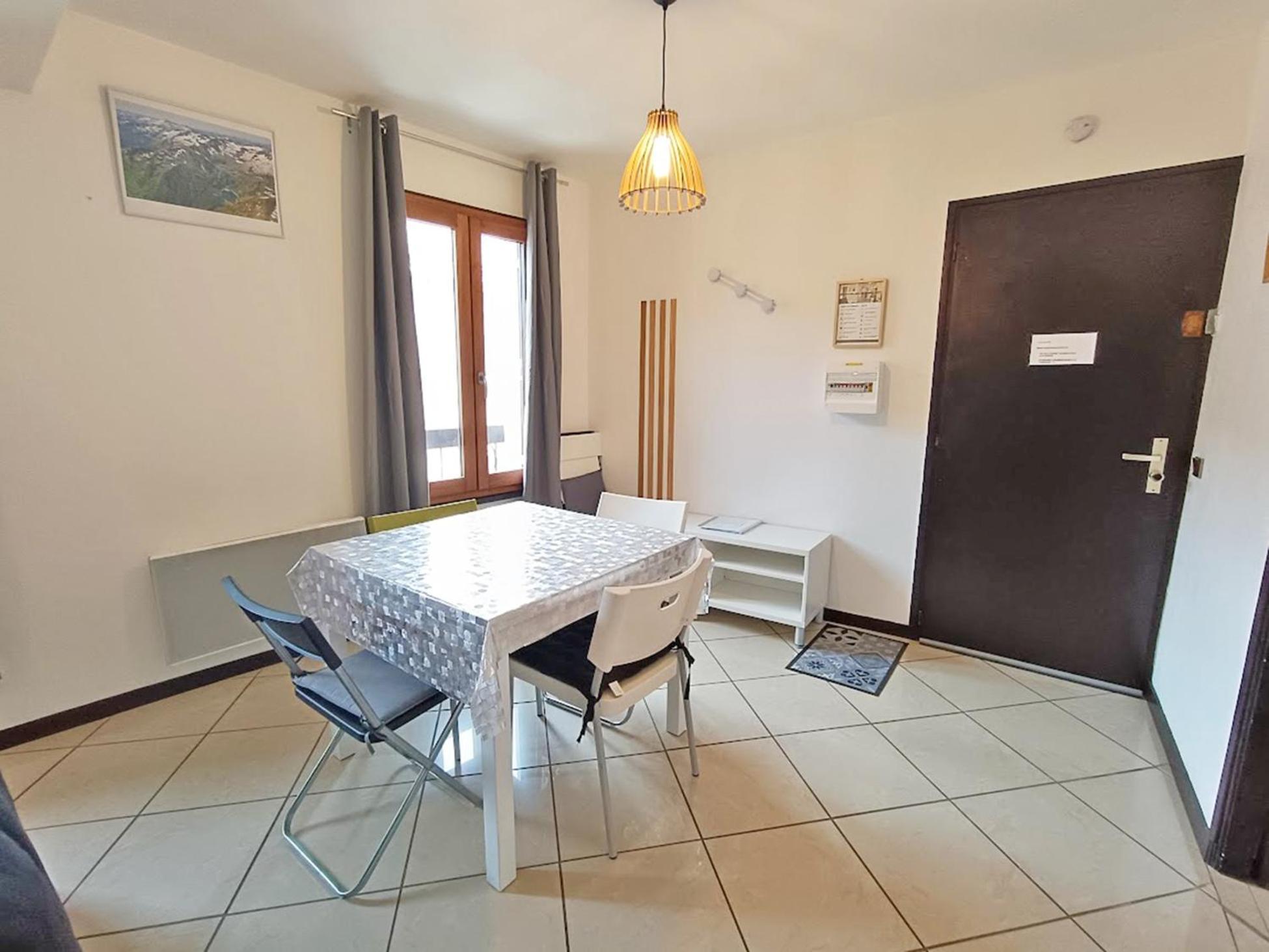 Le Louchonnais, T2, Wifi, 4 Personnes Apartment Bagneres-de-Luchon Ngoại thất bức ảnh